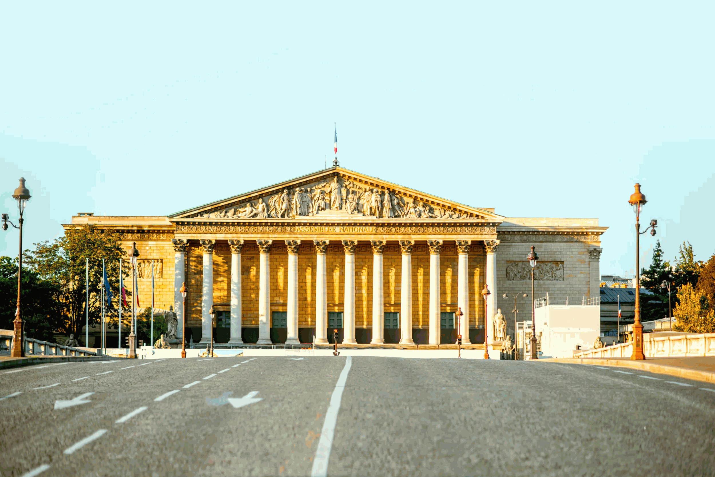 the national assembly building of paris france 