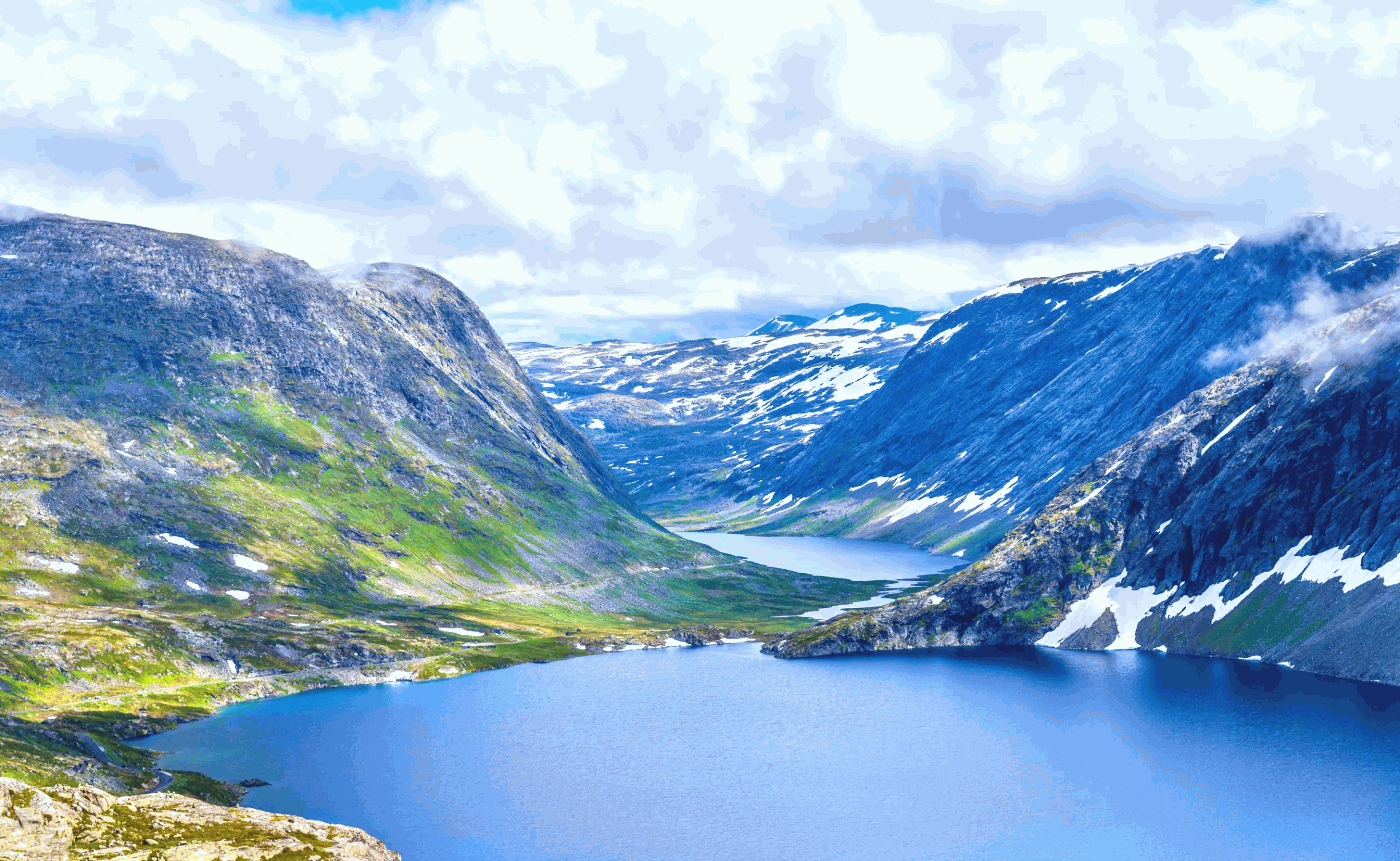 the view of djupvatnet lake in norway